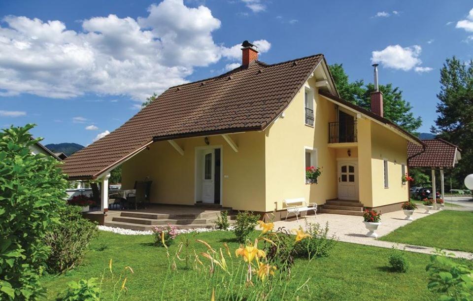 Apartmaji Cujez Recica ob Savinji ภายนอก รูปภาพ